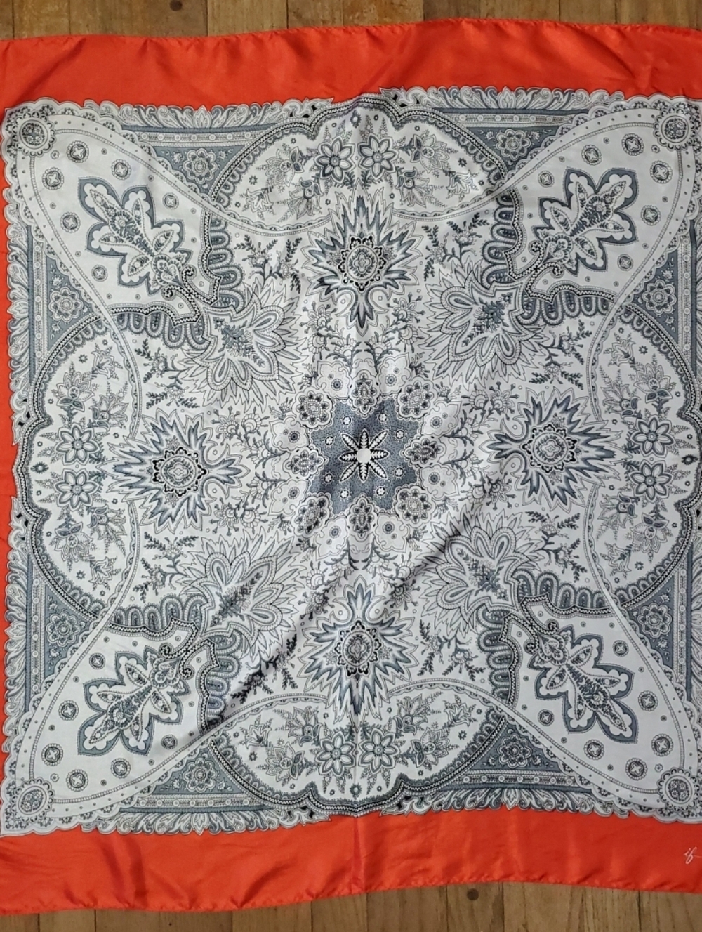 Vintage IF Women's Scarf Black White Medalia Art Silk Feel Large 30" Square